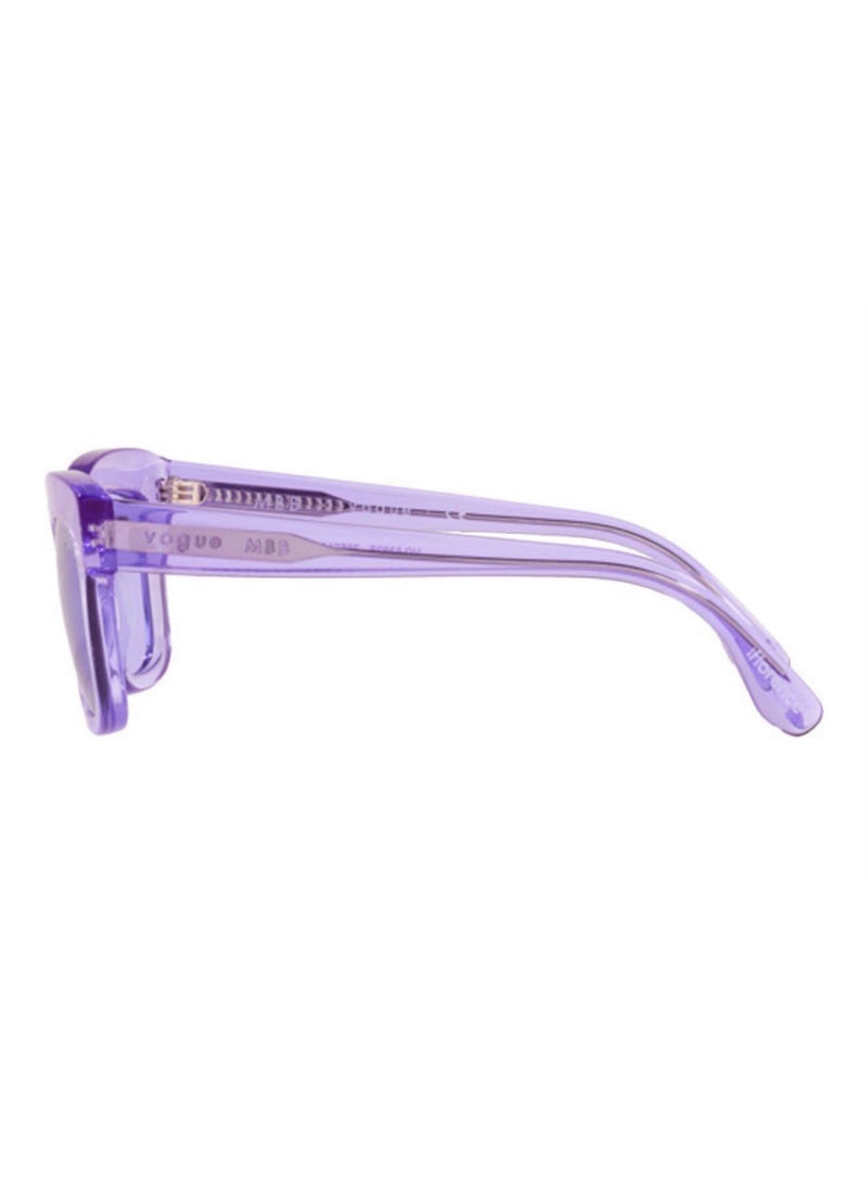 فوغ نظارات شمسية فوغ للنساء مربعة الشكل بلون بنفسجي شفاف - موديل VO5392S MBB x Vogue - مقاس 50 - Image 4